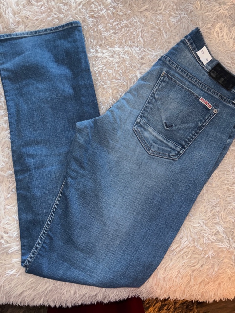 Hudson Jeans Byron 5 Pocket Straight in Medium Blue Wash